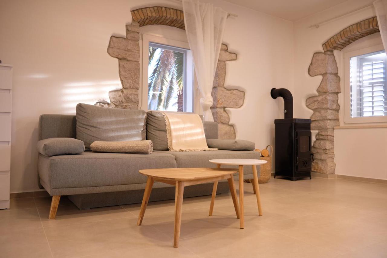 Apartment House Bucul Mali Losinj Bagian luar foto
