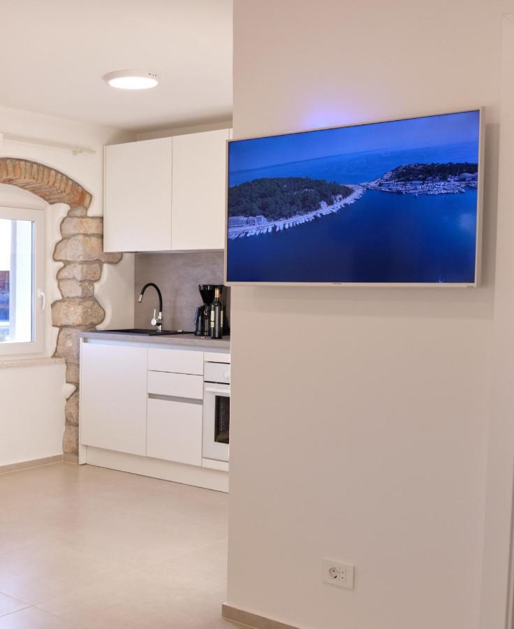 Apartment House Bucul Mali Losinj Bagian luar foto